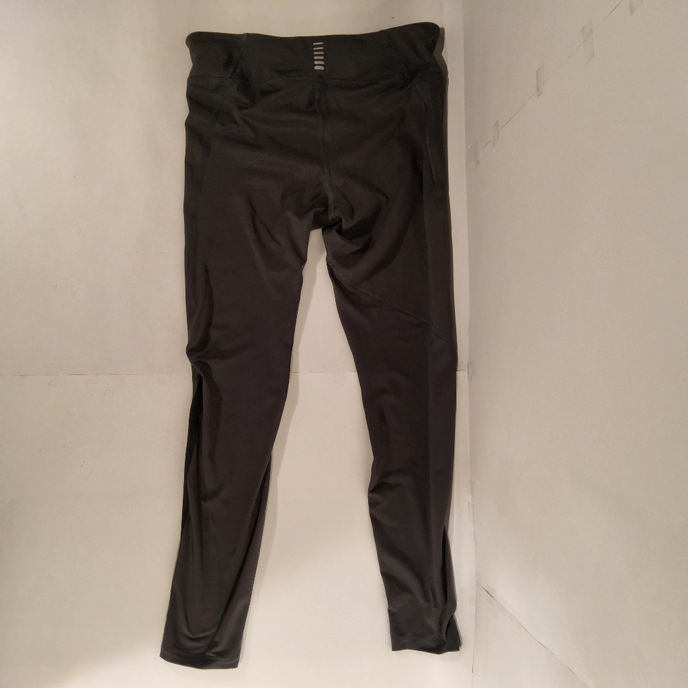 Under Armour Compression Large - Picture 2 of 12